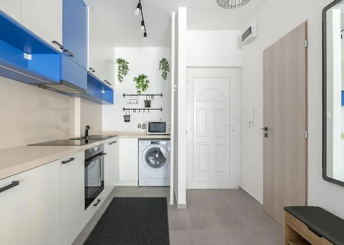 Newly Renovated!!! - Modern 10 Minutes From The Grand Boulevard Lägenhet Budapest