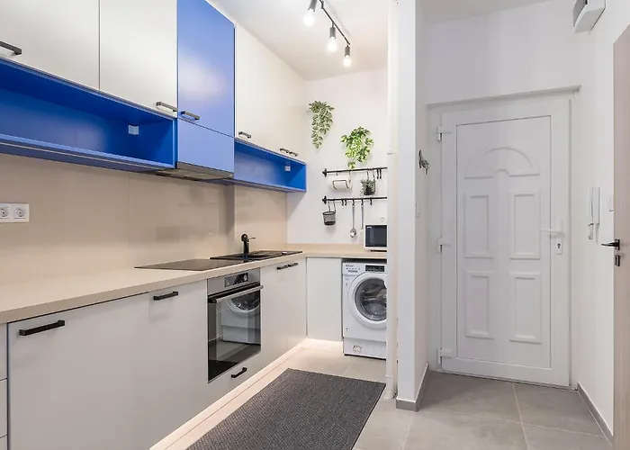 Apartmán Newly Renovated!!! - Modern 10 Minutes From The Grand Boulevard *